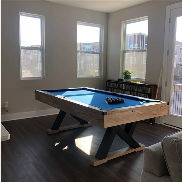 POOL TABLE