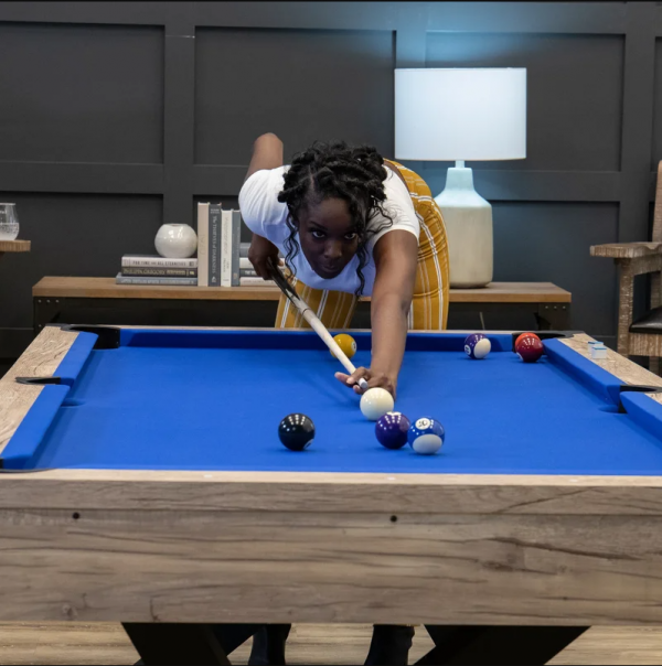 POOL TABLE